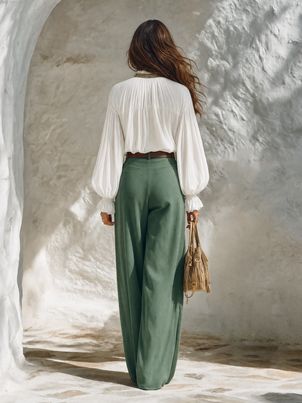 ESINE - Set due pezzi con top lanterna e pantaloni scollo a V