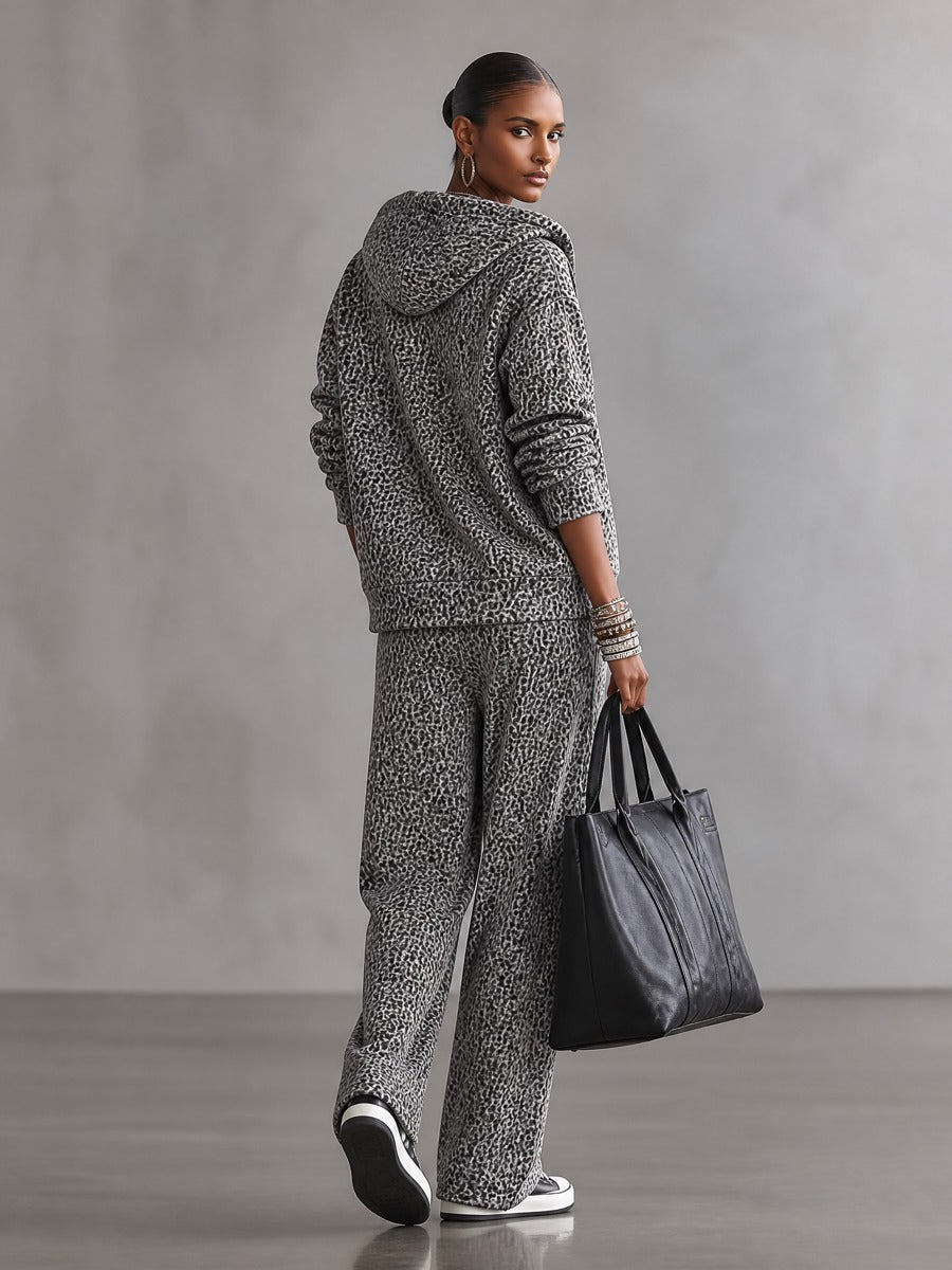PAGAZZANO - zi grigio leopardato con felpa zip e pantaloni ampi