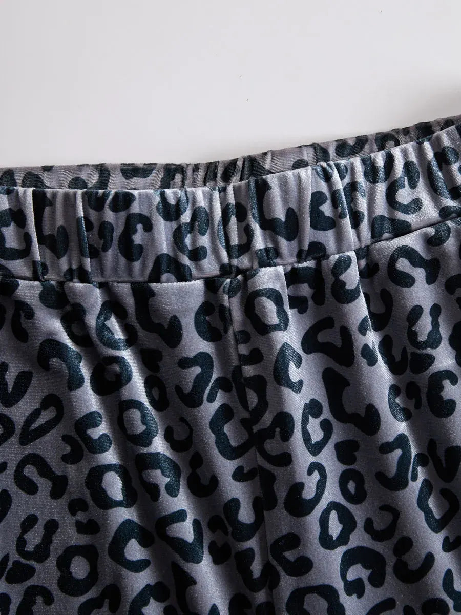 AMARONI - Set due pezzi in velluto leopardato grigio a righe retro