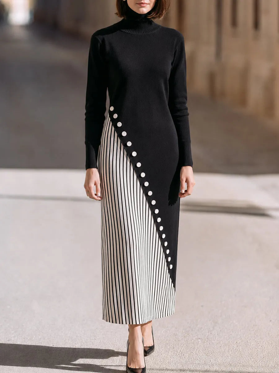 PORCARI - Maxi dress nero a collo alto con bottoni asimmetrici