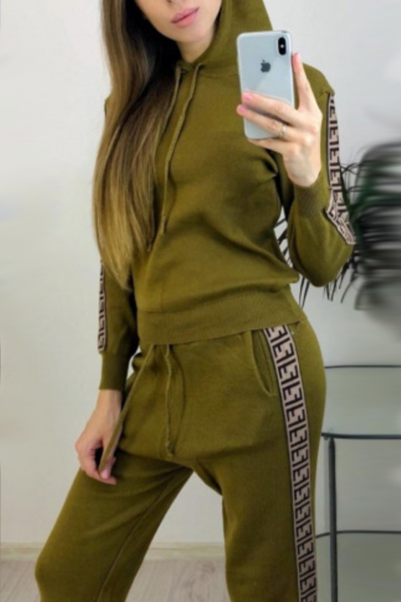 SOSSANO - Completo 2 Pezzi con Cappuccio e Pantaloni con Coulisse