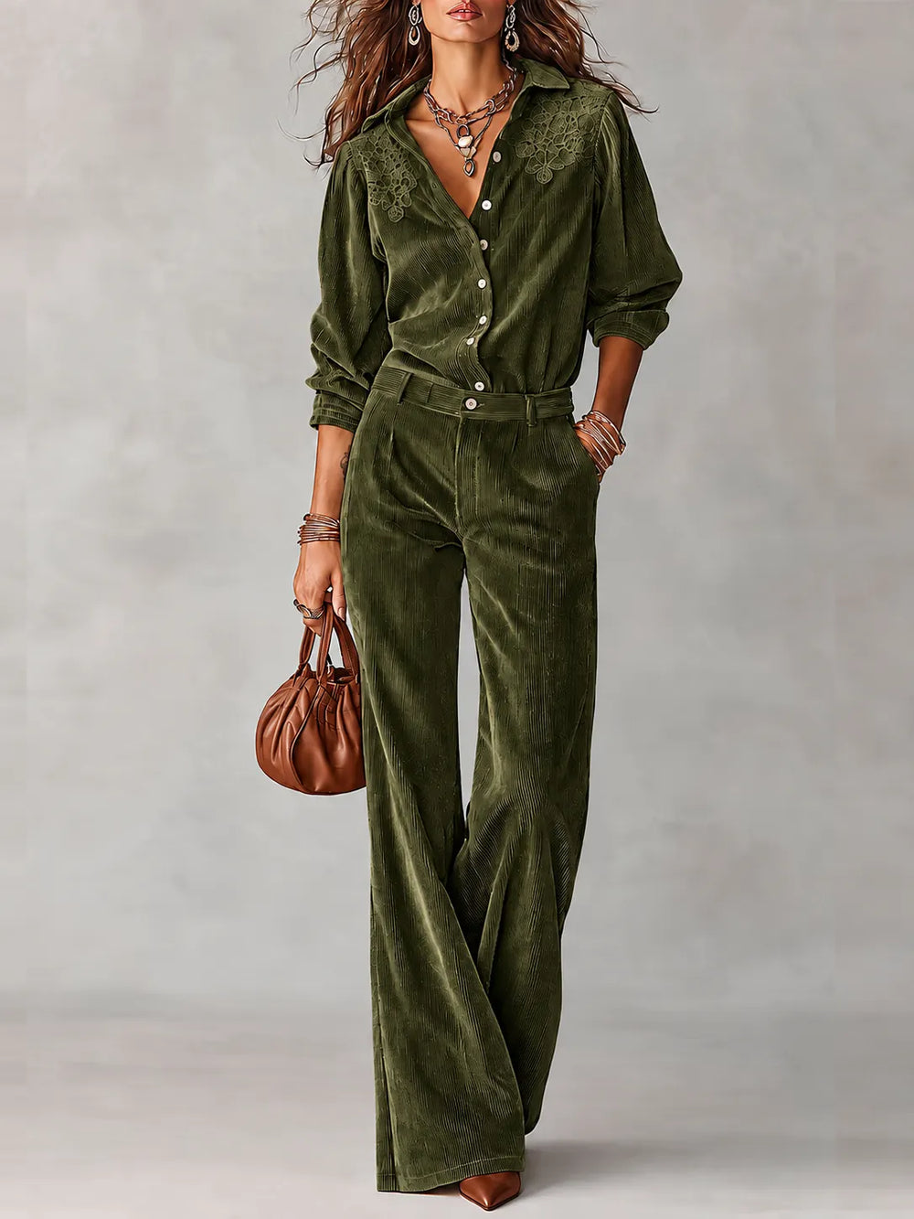 BARZAGO - Set due pezzi in velluto verde oliva con pizzo e pantaloni ampi
