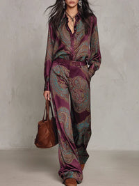 NOVE - Completo satin paisley bordeaux con cintura