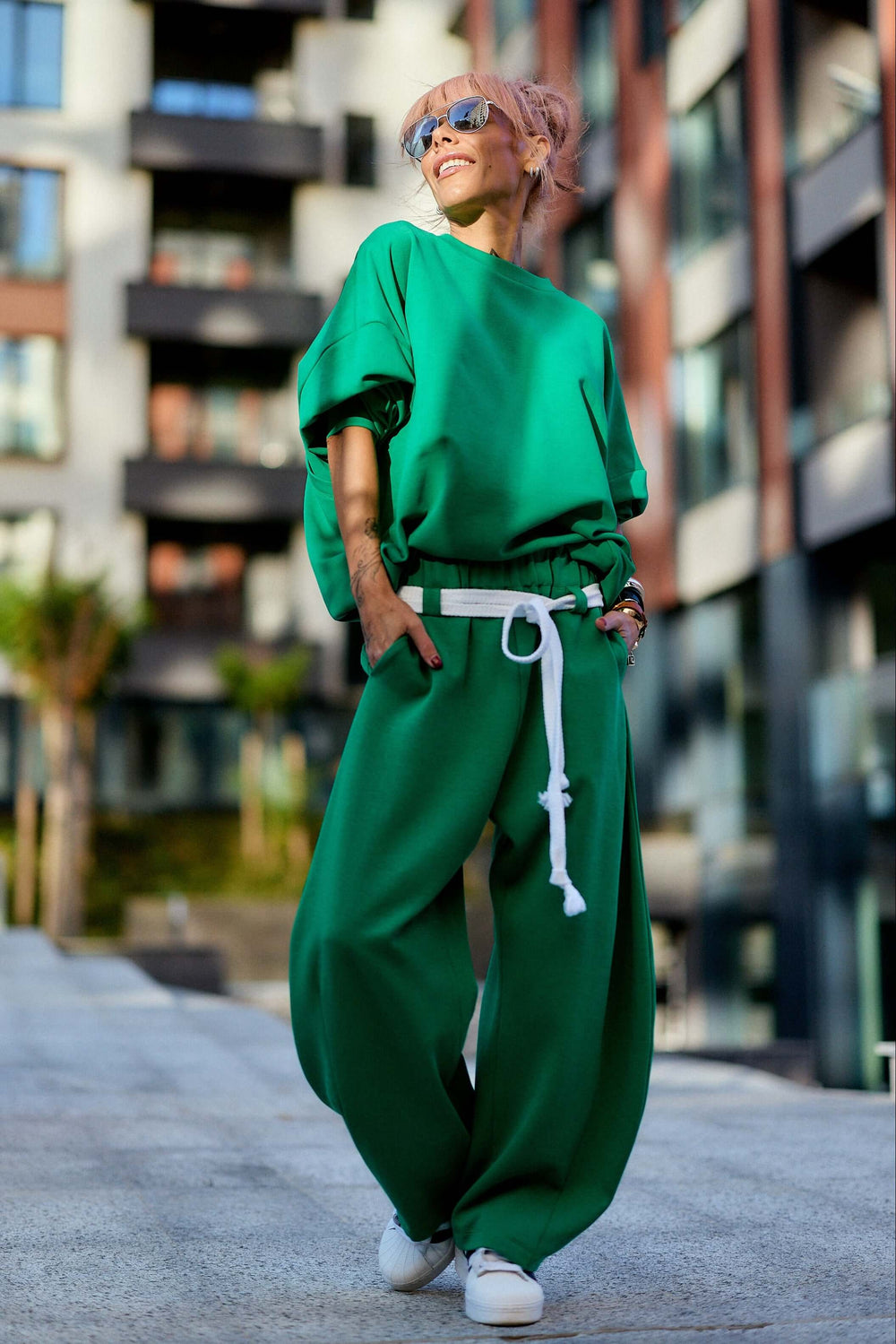 GUASTALLA - Co-ords felpa verde oversize con schiena scoperta