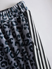 AMARONI - Set due pezzi in velluto leopardato grigio a righe retro