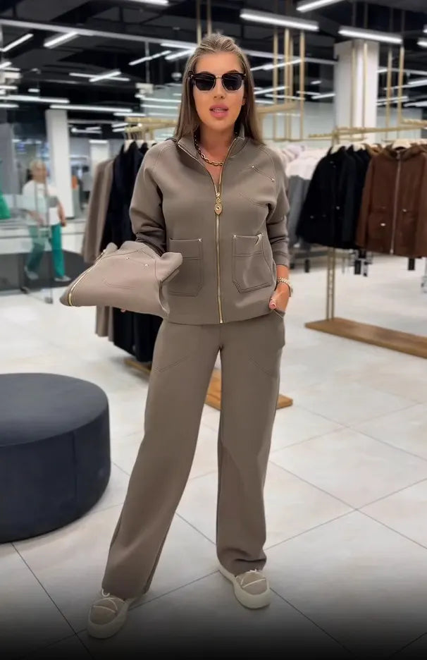 BURCEI - Completo con giacca corta zip e pantaloni ampi
