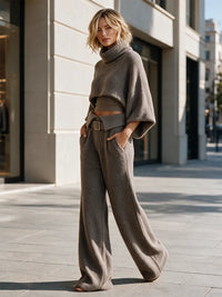 CONVERSANO - Completo casual in maglia color taupe a due pezzi