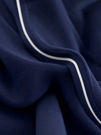 CENTRACHE - Completo loungewear morbido a due pezzi in bianco e navy