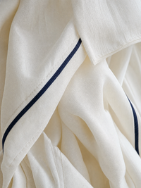 CENTRACHE - Completo loungewear morbido a due pezzi in bianco e navy