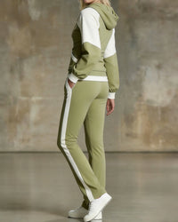TOSSICIA - Completo sportivo bicolore verde e rosso