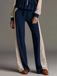SPOLETO - Set due pezzi in maglia a coste blu con pizzo floreale