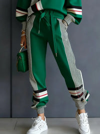 POLI - Tuta casual con felpa cappuccio color block rosso verde nero
