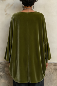 PREMANA - Blusa oversize in velluto con maniche ampie e tasche